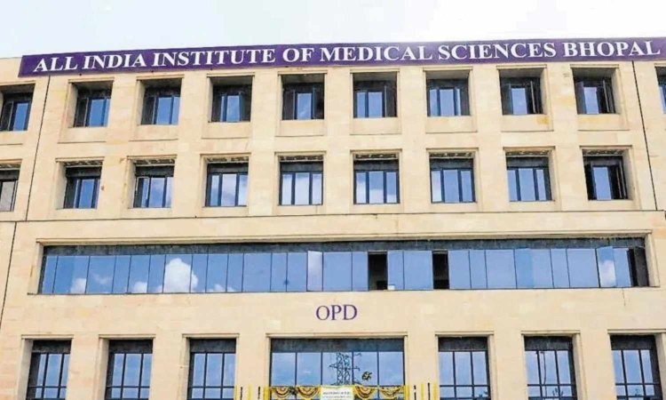 MP News: भोपाल AIIMS में हंगामा, मरीज के परिजन ने जूनियर डॉ. को पीटा