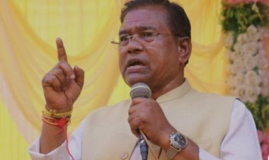 MP NEWS : मंत्री,उपमुख्यमंत्री के बाद अब सांसद फग्गन सिंह कुलस्ते की फिसली जुबान, पाक आतंकवादियों को बताया 'हमारे'