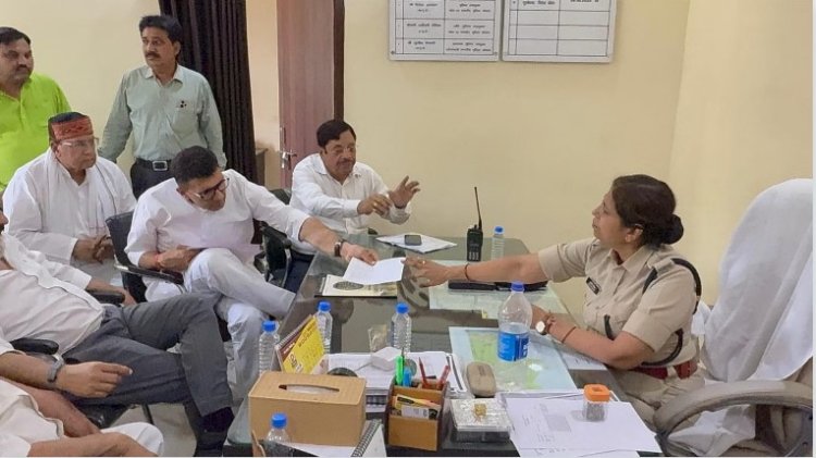 MP NEWS : मंत्री शाह के इस्तीफे पर अड़ा विपक्ष, पटवारी ने पीएम को लिखे पत्र में कहा- शाह पर दर्ज हो देश द्रोह का मुकदमा