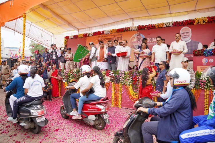 MP NEWS : CM डॉ.यादव ने भोपाल में अहिल्या वाहिनी बाइक रैली को दिखाई हरी झंडी
