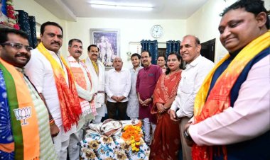 हेमंत खण्डेलवाल पहुंचे धार, "पीएम मित्र पार्क" कार्यक्रम का लिया जायजा