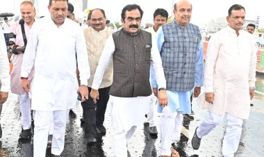 ट्रांसफर रोकने प्रभारी मंत्री राकेश सिंह का फर्जी लेटर लगाया, जिला पंचायत CEO ने करायी FIR