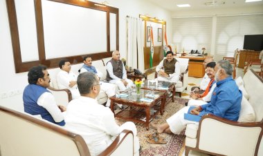 शिवप्रकाश, खंडेलवाल और CM समेत 9 नेताओं की बड़ी बैठक, शासन-प्रशासन में समन्वय बनाने हुआ मंथन