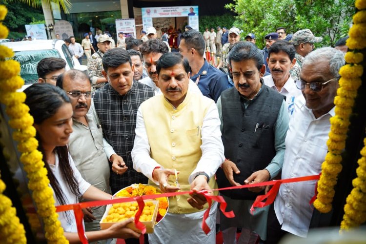 इंदौर की सड़कों पर दौड़ेंगी ई-AC बस