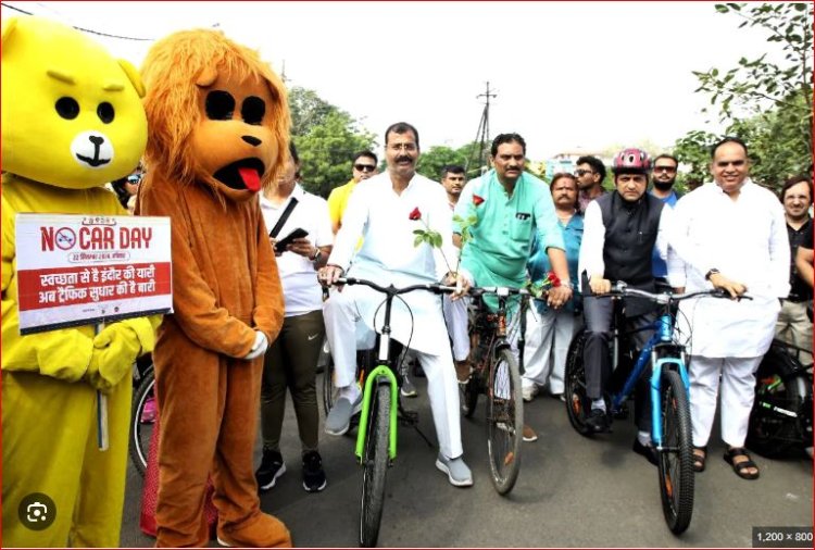 इंदौर में 22 सितंबर को नो कार डे साइकिल पर निकले जनप्रतिनिधि-अधिकारी जनता से भी अपील