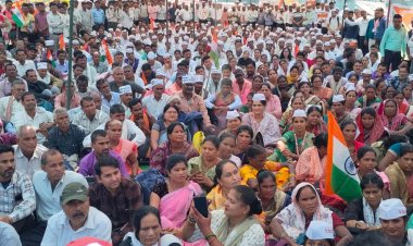 भोपाल में अस्थायी और आउटसोर्स कर्मचारियों की महाक्रांति रैली 