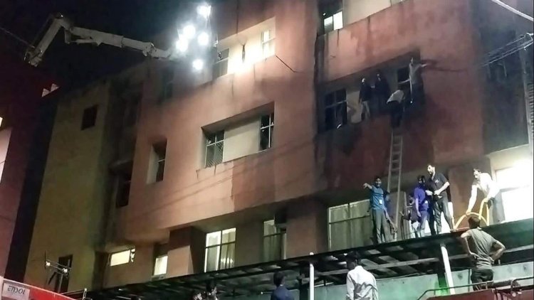 जयपुर के SMS हॉस्पिटल में आग, 8 मरीजों की मौत