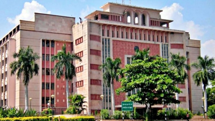 IAS दिनेश कुमार मौर्य को ड्रग कंट्रोलर पद से हटाया, श्रीवास्तव को अतिरिक्त प्रभार