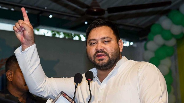 तेजस्वी: हर परिवार को सरकारी नौकरी!