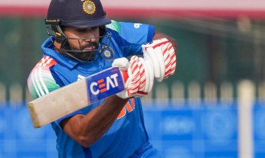 Rohit Sharma वनडे में सबसे ज्यादा छक्के लगाने वाले बैटर, शाहीद अफरीदी को छोड़ा पीछे