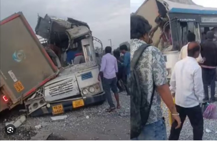 तेलंगाना के रंगारेड्डी में बस-डंपर की टक्कर 20 की मौत 20 घायल  