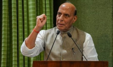 सरकारी धन से बाबरी मस्जिद बनवाना चाहते थे नेहरू: रक्षा मंत्री राजनाथ सिंह का दावा