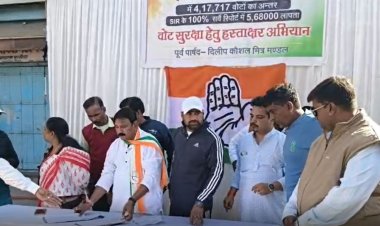 इंदौर में कांग्रेस का हस्ताक्षर अभियान: SIR में 5 लाख से ज्यादा मतदाता लापता, लिस्ट सार्वजनिक करने की मांग