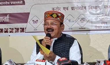 खादी उद्योग को मिलेगा नया विस्तार, उत्पादन और रोजगार दोनों बढ़ेंगे