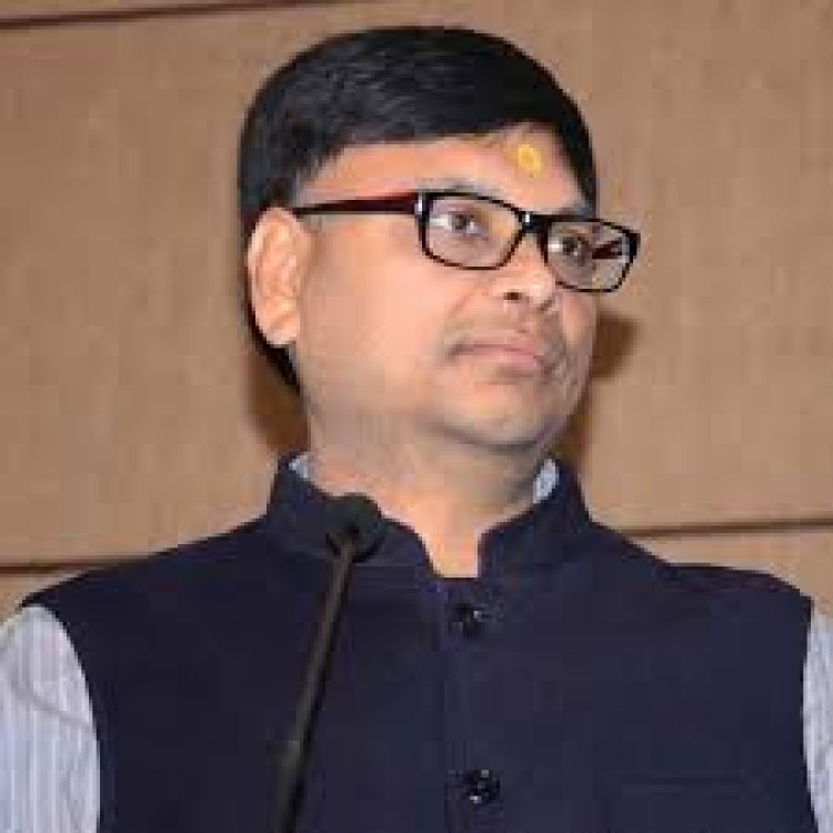 भोपाल गैस त्रासदी, कांग्रेस की मदद से गुनहगार देश छोड़कर भागे: BJP नेता हितेश वाजपेयी