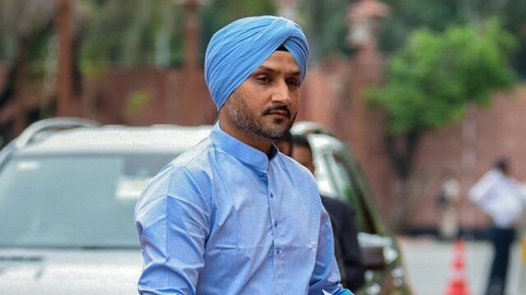 एक्सपीरियंस बॉलर्स की अनदेखी कर रहा मैनेजमेंट, पूर्व स्पिनर भज्जी ने उठाए सवाल