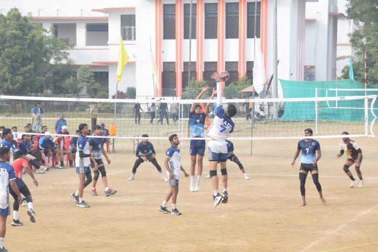 25 साल बाद रीवा की APS यूनिवर्सिटी बनी वॉलीबॉल चैंपियन