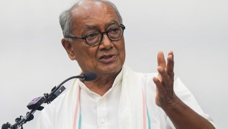 RSS की तारीफ क्यों कर रहे दिग्विजय सिंह, तस्वीर से किसे दिया संदेश