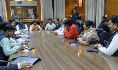 इंदौर में प्रशासन-जनप्रतिनिधियों की जंबो बैठक, शुद्ध जल आपूर्ति की तैयारी