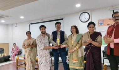 मंथन- दी यूथ पार्लियामेंट 2026 कार्यशाला संपन्न, पब्लिक वाणी मीडिया ग्रुप के CMD मृगेंद्र सिंह हुए शामिल