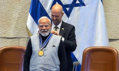 PM मोदी का इजराइल दौरा: इजराइली संसद का सर्वोच्च सम्मान ‘स्पीकर ऑफ द नेसेट मेडल’ मिला, नेतन्याहू बोले- मोदी एशिया के शेर