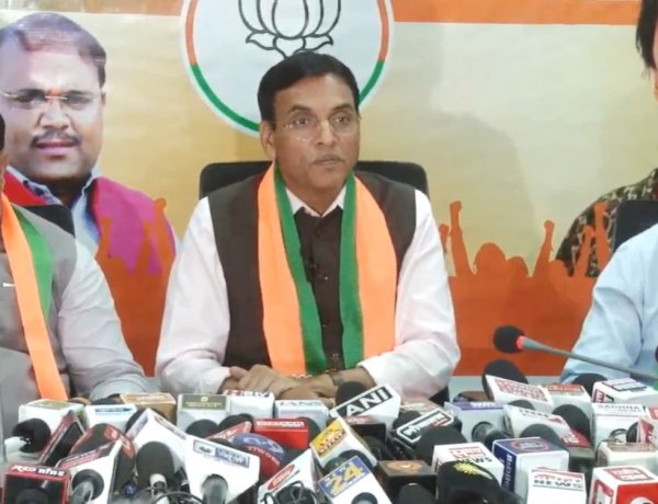 केंद्रीय मंत्री मनसुख मांडविया बोले- PM मोदी ने बदली बजट की परिभाषा, राजीव गांधी का 21वीं सदी का सपना नारे तक सीमित रहा