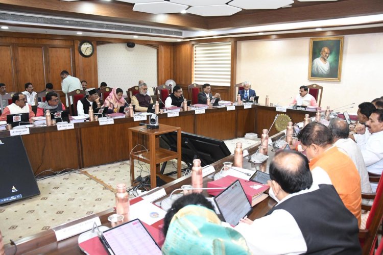 मोहन कैबिनेट के बड़े फैसले: सरदार सरोवर योजना के विस्थापितों के प्लॉट की फ्री रजिस्ट्री, कर्मचारियों का होगा विलय