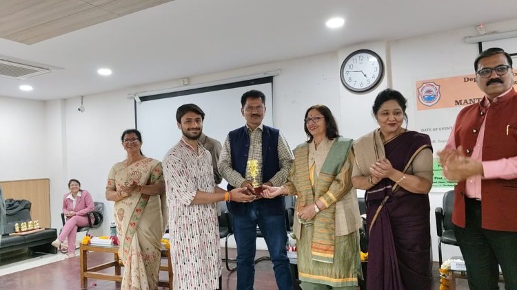 मंथन- दी यूथ पार्लियामेंट 2026 कार्यशाला संपन्न, पब्लिक वाणी मीडिया ग्रुप के CMD मृगेंद्र सिंह हुए शामिल