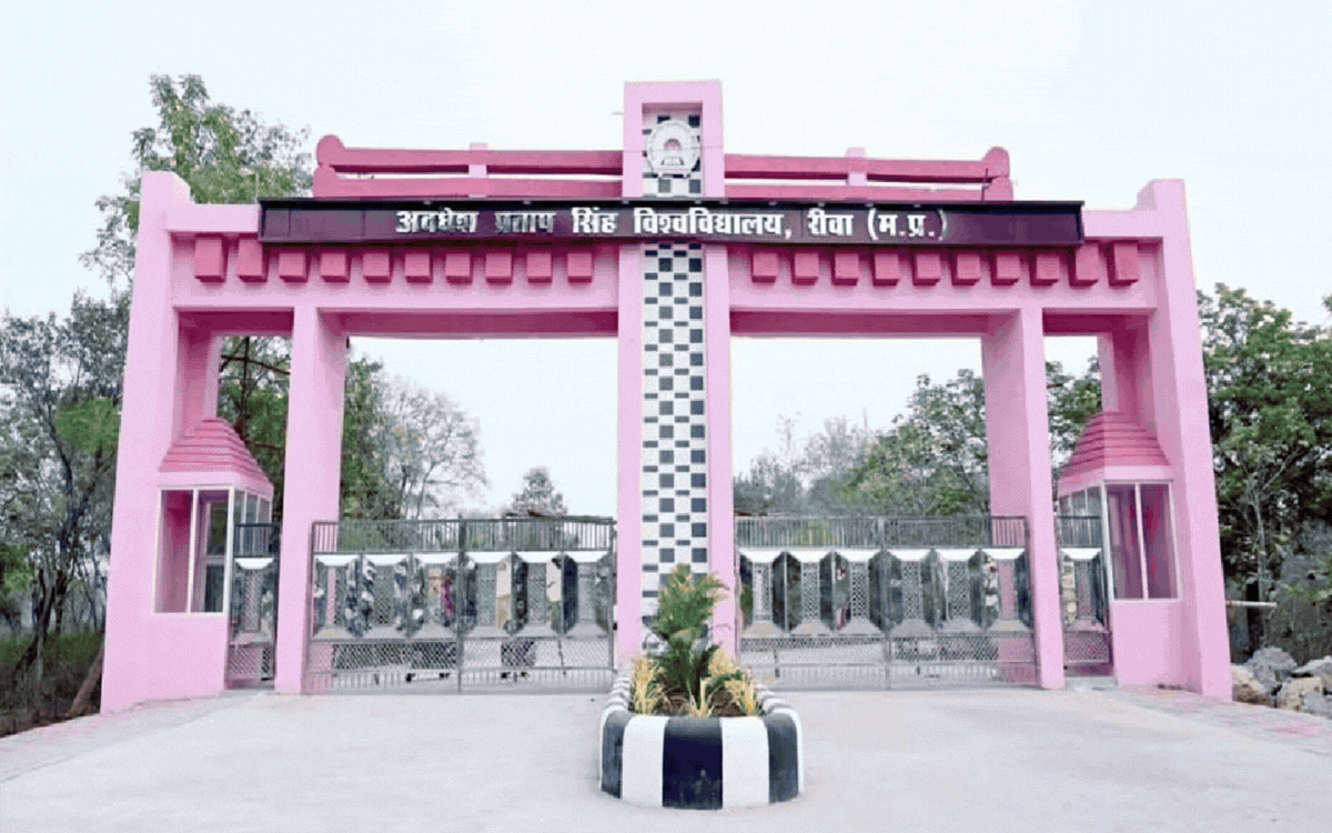 वीमेंस फुटबॉल मैच का फाइनल 13 फरवरी को, नेवी चीफ होंगे चीफ गेस्ट