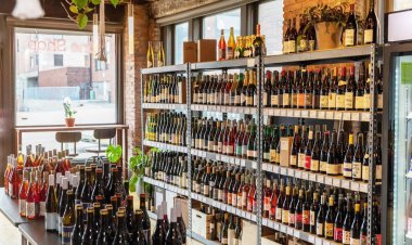 भोपाल में शराब टेंडर की नीलामी में एक भी बोली नहीं, ठेकेदार के इशारों पर आबकारी अधिकारी