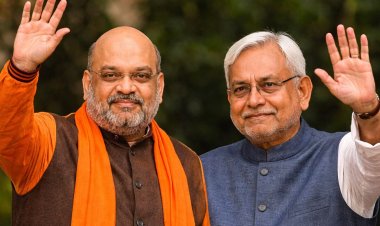 क्या अब 'सुशासन बाबू' की धूप ढलने वाली है और केसरिया परचम लहराने की तैयारी है?