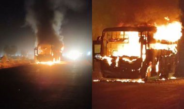 मैहर में चलती यात्री बस में लगी भीषण आग, ड्राइवर-कंडक्टर ने कूदकर बचाई जान