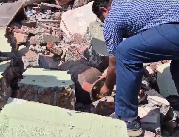 आगर मालवा में गैस गीजर ब्लास्ट: मकान का हिस्सा क्षतिग्रस्त, बाल-बाल बचा परिवार