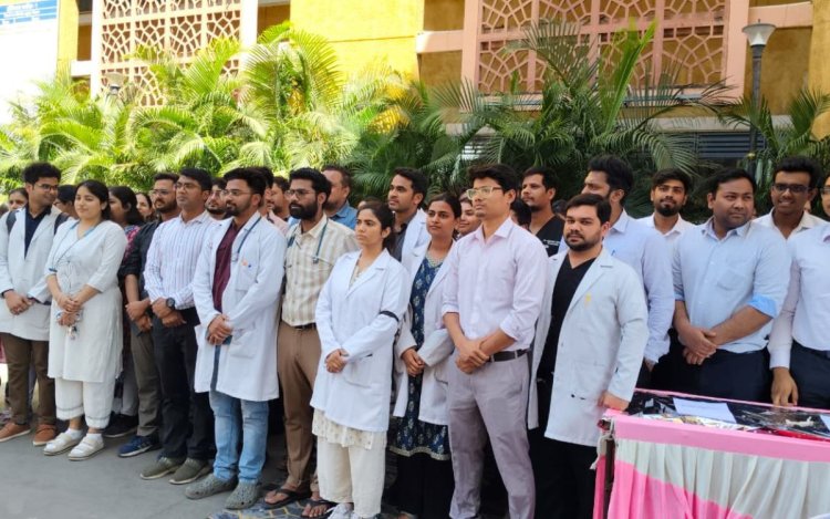 MP के जूनियर डॉक्टरों की हड़ताल 16 मार्च तक स्थगित, स्वास्थ्य मंत्री से मिले आश्वासन के बाद लिया फैसला