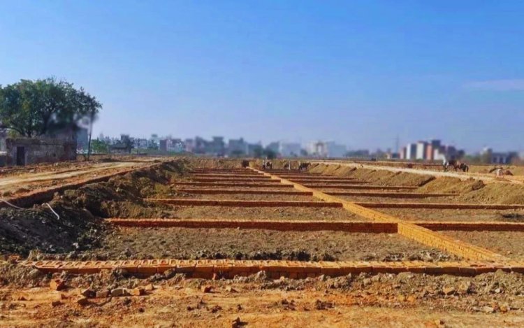 जबलपुर में अवैध कॉलोनी ‘रघुकुल वैली’ के निर्माण में 98 लाख की धोखाधड़ी, अकुल पाण्डेय के खिलाफ EOW ने दर्ज किया मामला