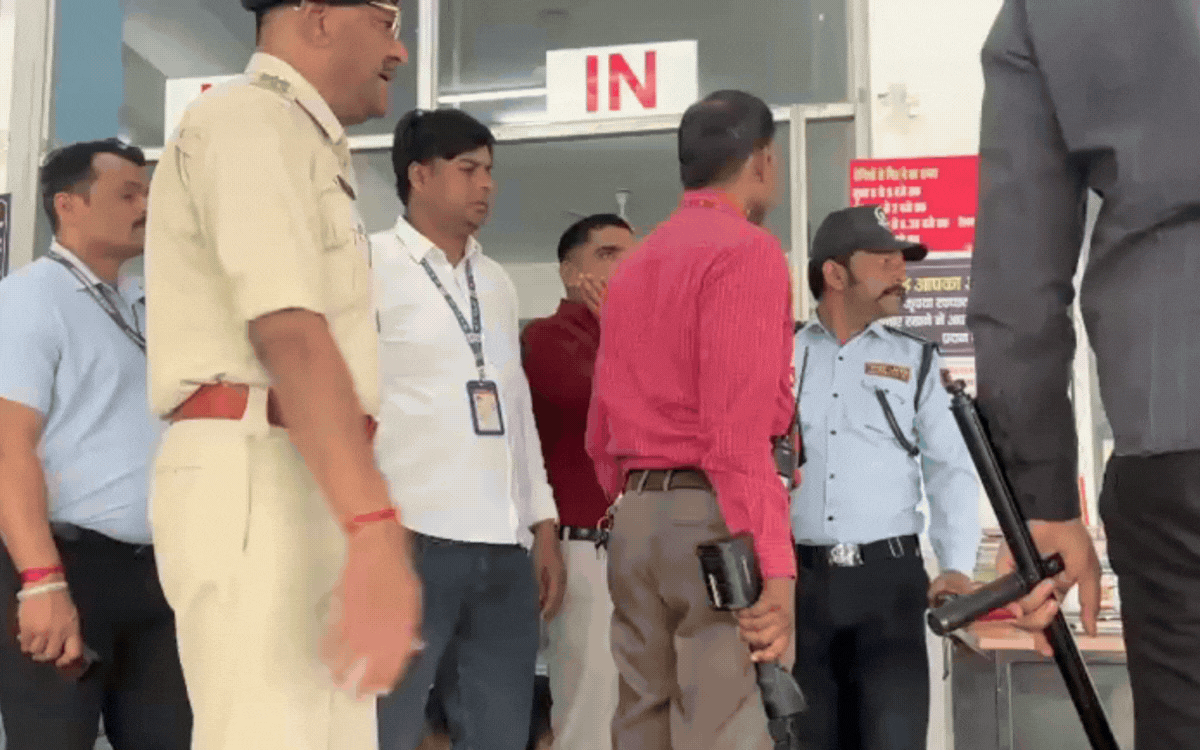 भोपाल में JK हॉस्पिटल, यूनिवर्सिटी समेत 2 संस्थानों को बम से उड़ाने की धमकी निकली फेक