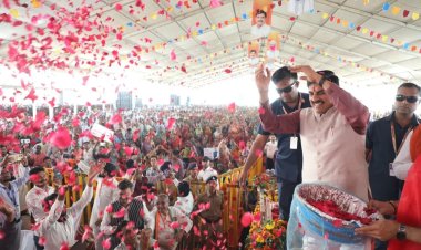 ASHTA: 61 करोड़ के सांदीपनि विद्यालय भवन का लोकार्पण, 1.25 करोड़ बहनों के खातों में 1836 करोड़ ट्रांसफर