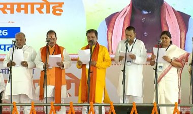 सम्राट कैबिनेट का विस्तार: नीतीश के बेटे निशांत समेत 32 मंत्रियों ने ली शपथ, PM मोदी रहे मौजूद