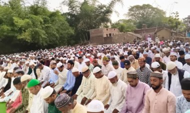 मऊगंज: कुर्बानी और भाईचारे के पर्व ईद-उल-अजहा पर ईदगाह सहित विभिन्न मस्जिदों में अदा की गई नमाज