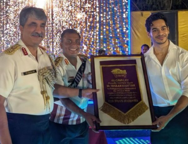 ईशान खट्टर को भारतीय सेना से मिला मानद सम्मान, 45वीं कैवेलरी रेजिमेंट के मानद सदस्य बने