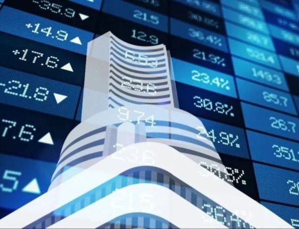 Share Market में जोरदार तेजी, सेंसेक्स 75,700 के पार, निफ्टी भी 70 अंकों की बढ़त के साथ मजबूत