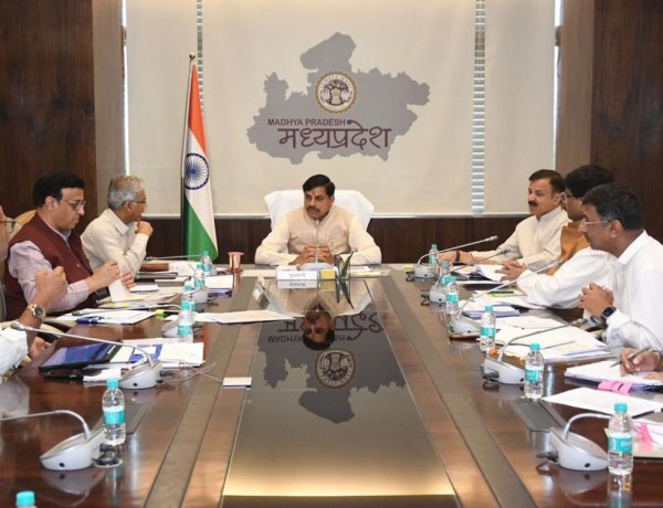 MP में ड्रॉपआउट छात्रों के लिए ‘शिक्षा घर योजना’ मंजूर, छात्रों को दोबारा स्कूल से जोड़ेगी मोहन यादव सरकार