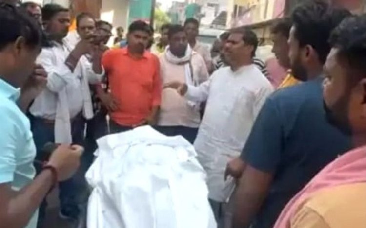 रिलायंस माइंस में बड़ा हादसा: 200 मीटर गहरी खाई में गिरा डंपर, चालक की मौत