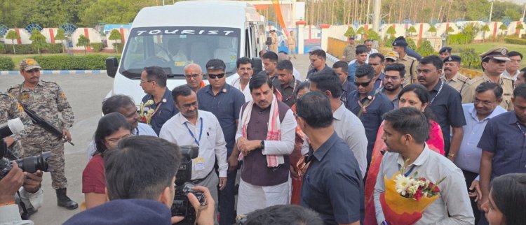 PM की अपील पर सीएम डॉ. मोहन यादव ने पेश की सादगी की मिसाल, सिंगरौली में छोड़ा कारकेड