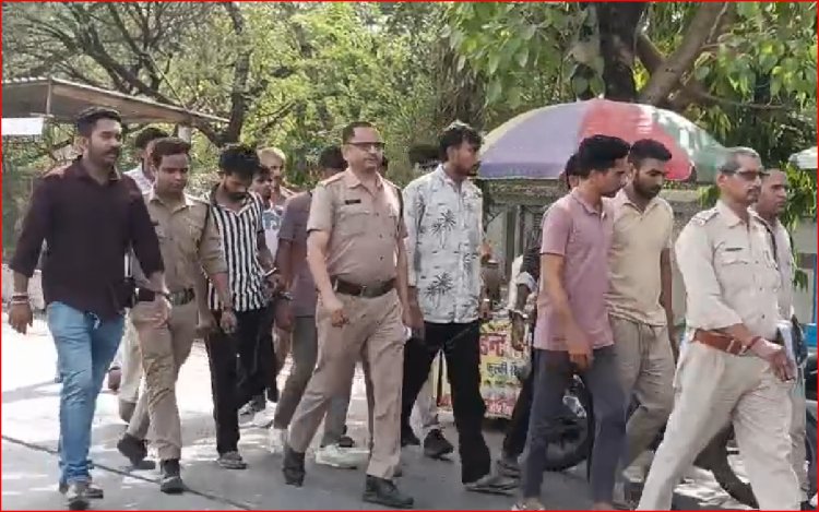 रीवा में उपद्रवी छात्रों पर पुलिस का एक्शन, आधा दर्जन गिरफ्तार, शहर में निकाला जुलूस