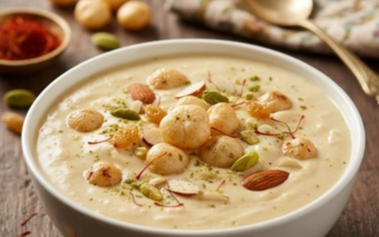 Kesar Mixed Makhana Kheer Recipe: जाफरान की खुशबू और मखाने का स्वाद, घर पर बनाएं शाही खीर