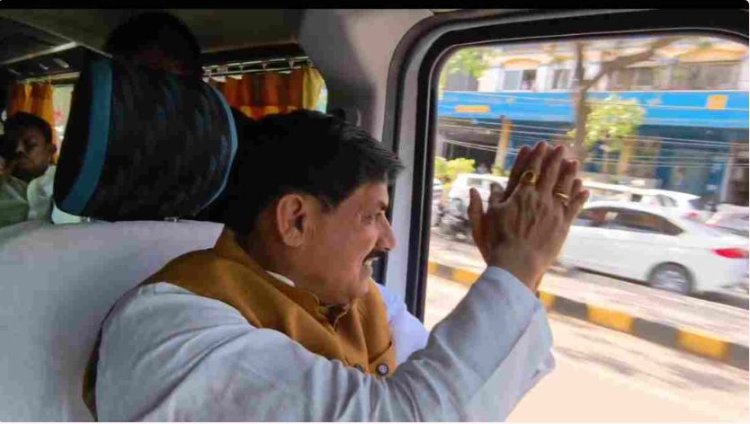 कारकेड छोड़ इंदौर से उज्जैन तक बस में सफर किया CM डॉ. मोहन यादव ने