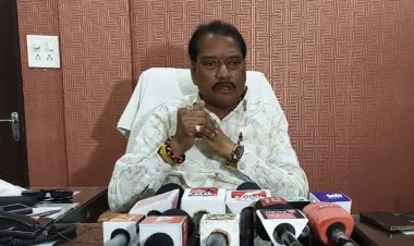 इंदौर में स्वच्छता सर्वेक्षण कार्यों पर सवाल, सेंट्रल डिवाइडर की घटिया पेंटिंग पकड़ी गई