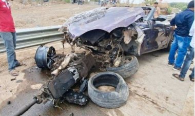 ठाणे में 250 KMPH की रफ्तार से BMW डिवाइडर से टकराई इंजन 30 मीटर दूर गिरा