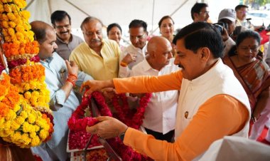 डॉ. श्यामा प्रसाद मुखर्जी को मुख्यमंत्री और प्रदेशाध्यक्ष ने दी श्रद्धांजलि, CM ने कहा- उनका बलिदान अविस्मरणीय
